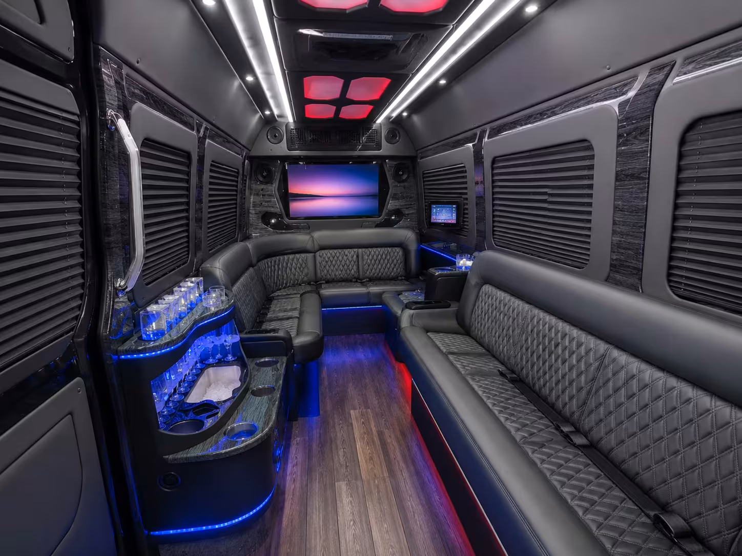 hollywood airport shuttle buses for government and military groups